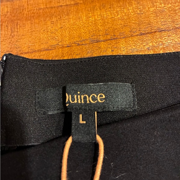 NWT Quince Ultra-Stretch Ponte Pencil Skirt Black Women’s Large - Picture 7 of 10